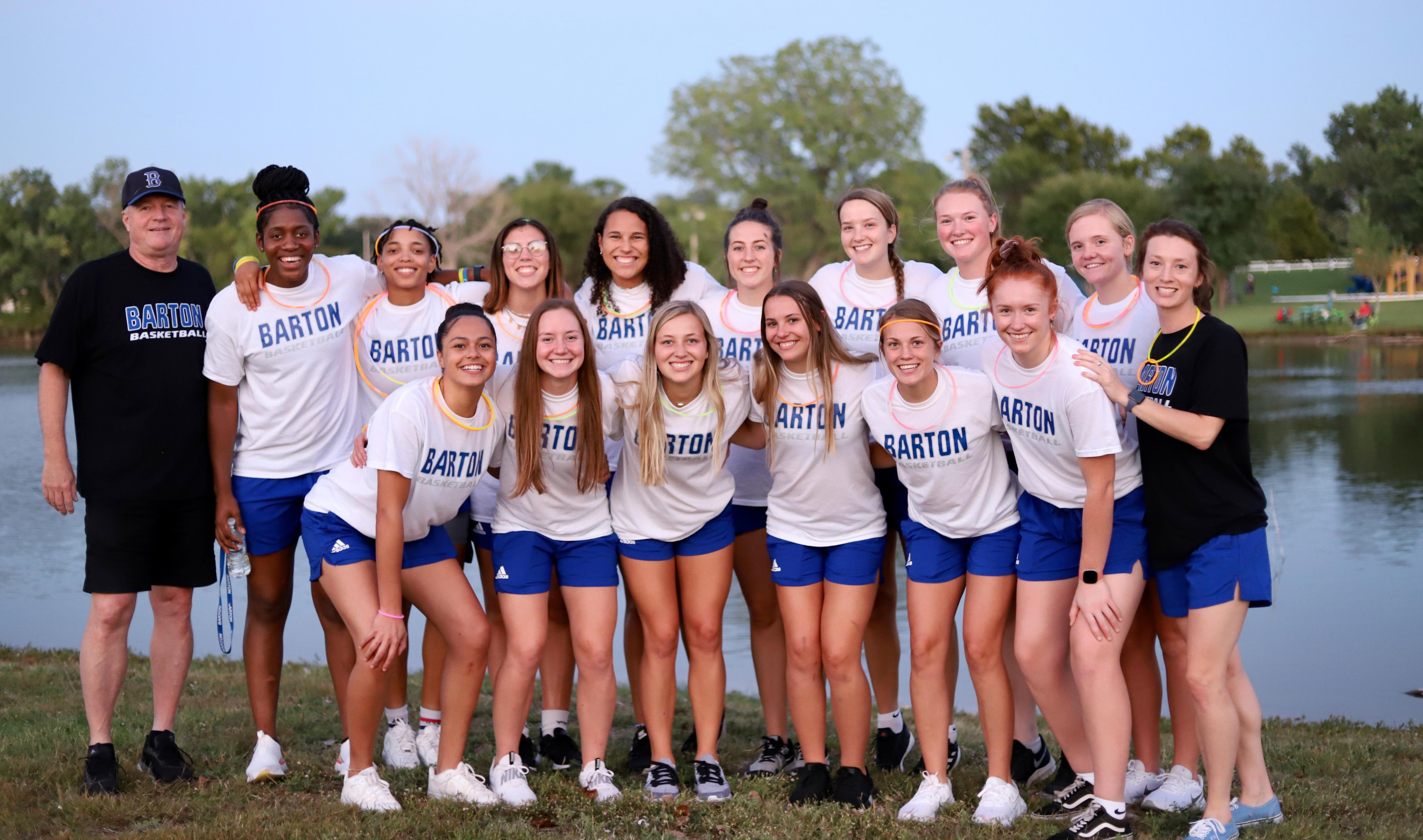 women's bball team at glow run