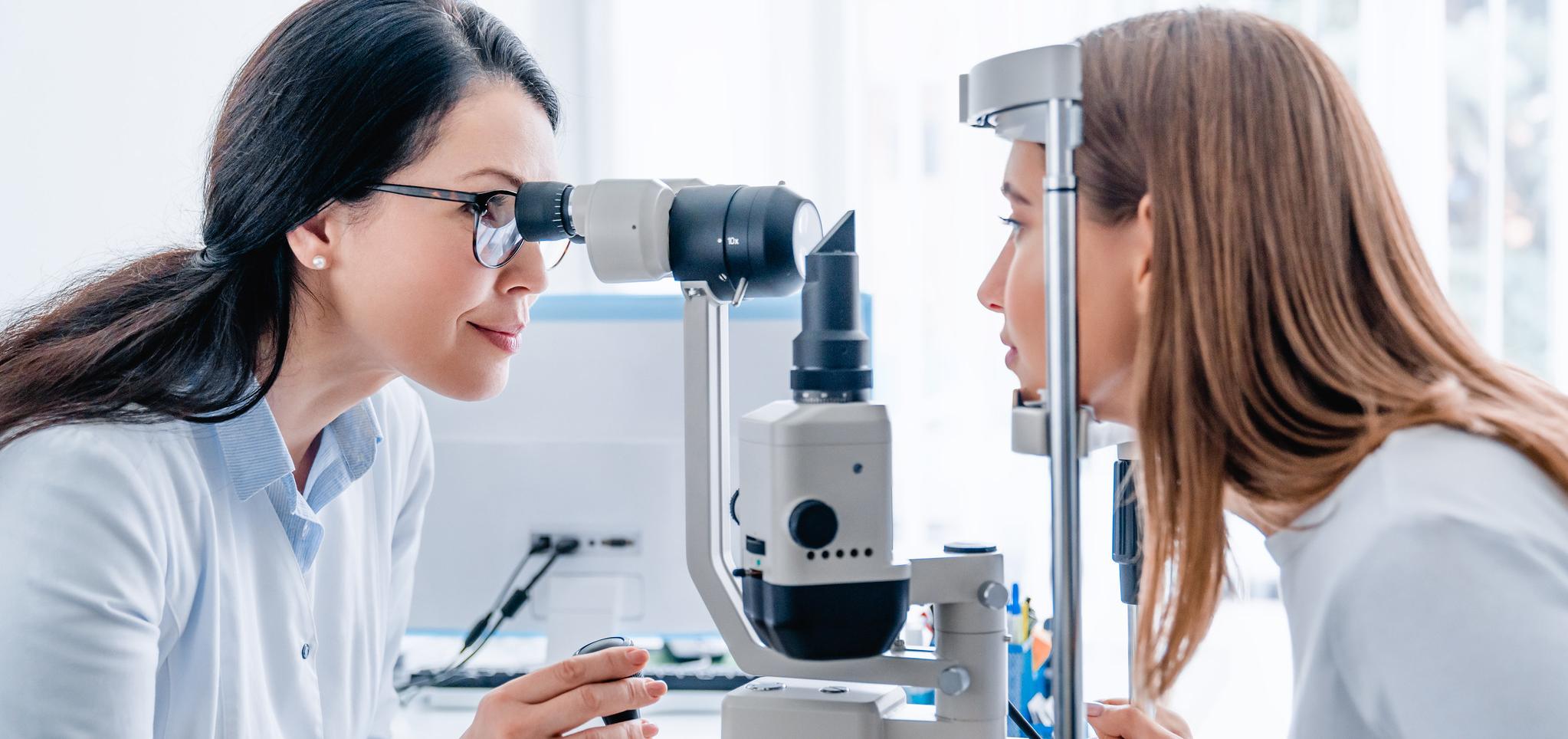 Optometrist